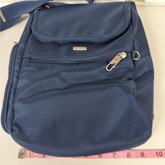 Travelon | Travel Crossbody Canvas Bag - Picture 8 of 8